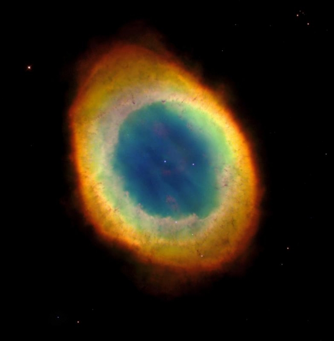 HST image of Ring Nebula in color