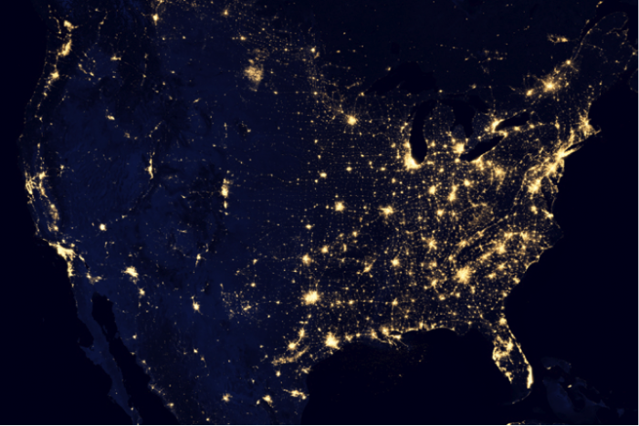 Night image of the US. Most lights from E. Coast to about MI & a small line on the w. coast