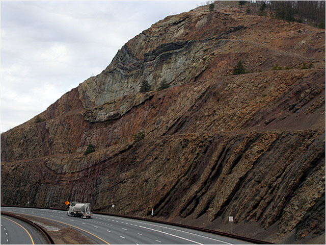 Sideling Hill road cut, Interstate 68, western Maryland